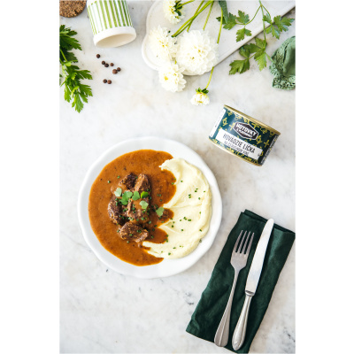 Hovädzie líčka na červenom víne